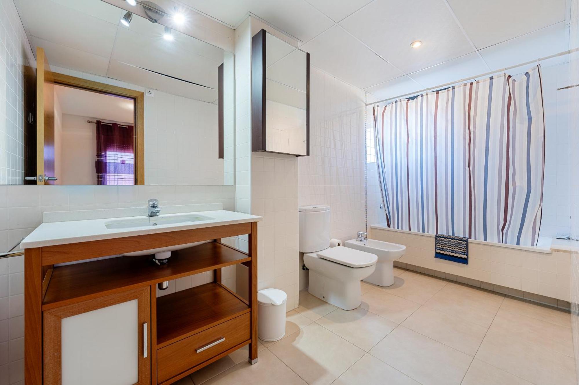 Hauzify I Apartament Oliveres L'L'Hospitalet de l'Infant Extérieur photo